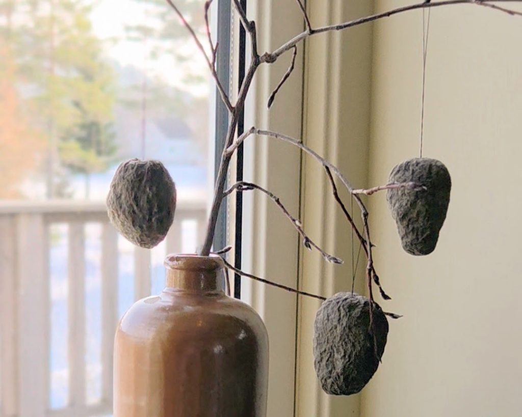 Påskeegg av eggekartong Faula by Torbjørg